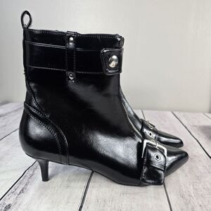 Scoop Womens Sleek Black Ankle Boots with Buckle Detail